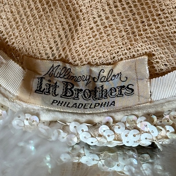 FANCY 1950s\' MOTHER OF PEARL SEQUIN COCKTAIL HAT + OSTRICH FEATHERS main image 6